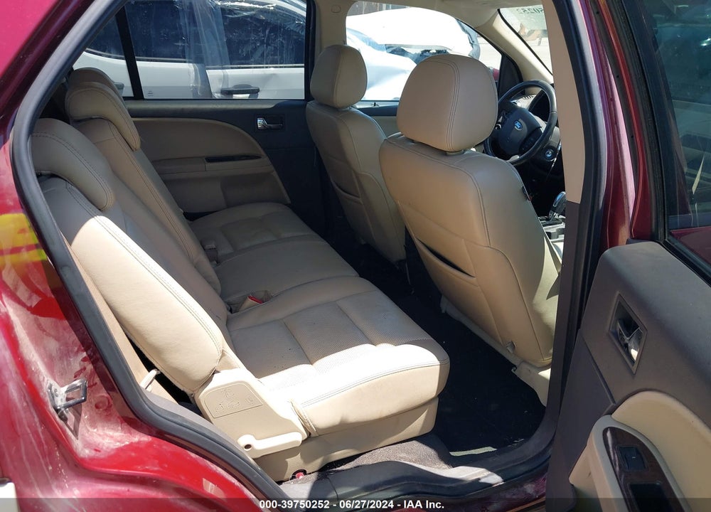 2008 FORD TAURUS X EDDIE BAUER VIN: 1FMDK07W58GA25898