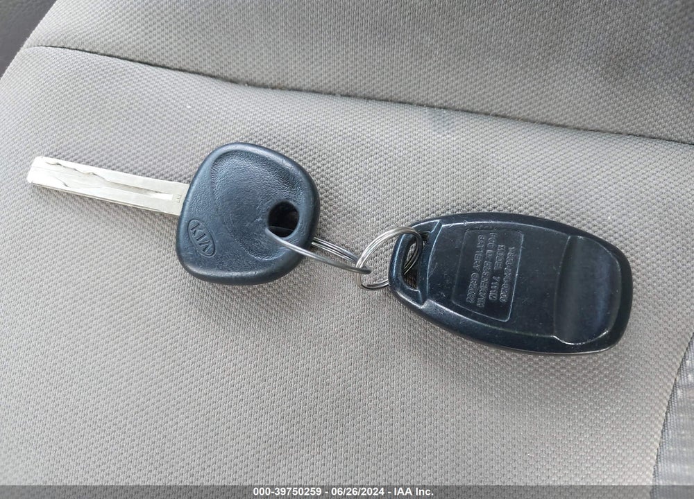 2014 KIA RIO VIN: KNADM4A35E6372344