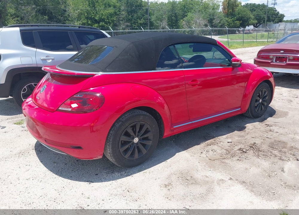 2018 VOLKSWAGEN BEETLE VIN: 3VW5DAAT5JM517654