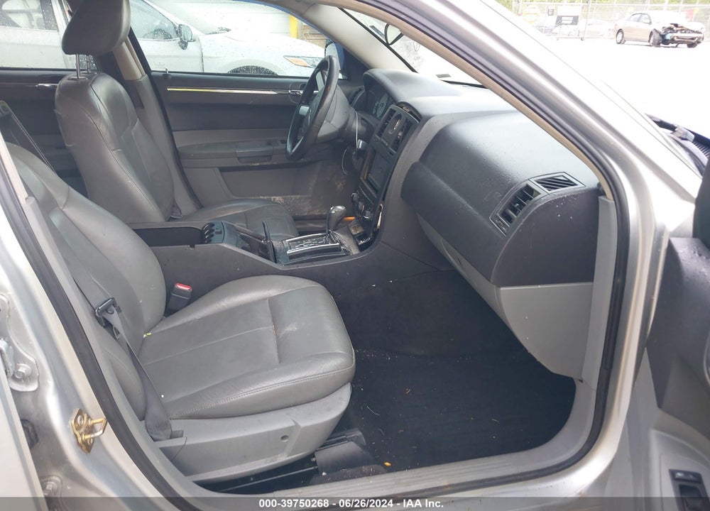 2005 CHRYSLER 300 TOURING VIN: 2C3JA53GX5H131399