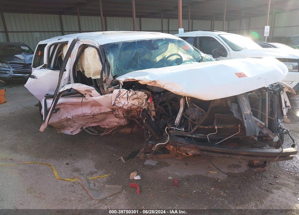 2010 CHEVROLET TAHOE LS VIN: 1GNMCAE04AR235593