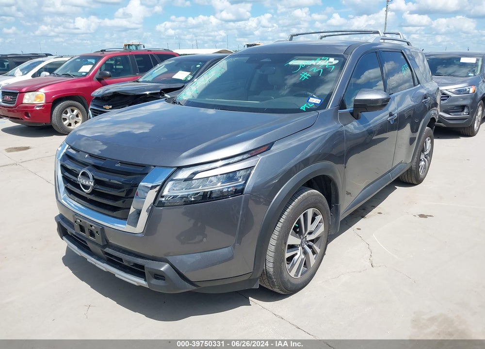 2023 NISSAN PATHFINDER SL FWD VIN: 5N1DR3CA6PC213536