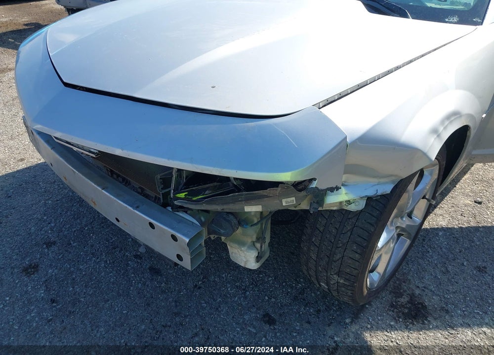 2015 CHEVROLET CAMARO VIN: 2G1FF1E30F9188754