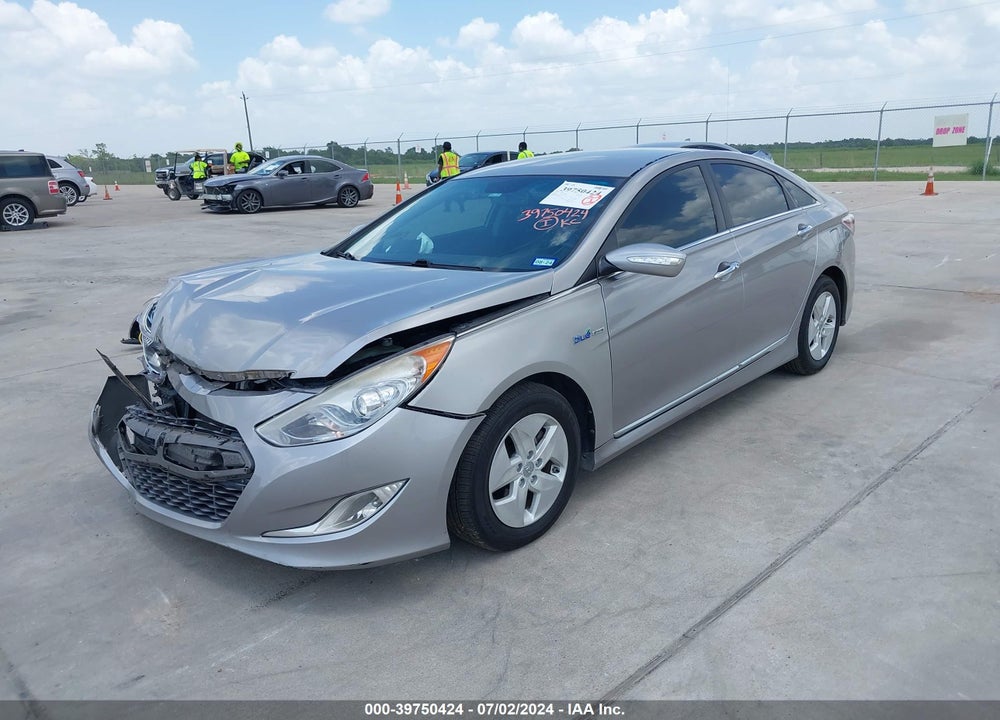 2012 HYUNDAI SONATA HYBRID VIN: KMHEC4A44CA047127