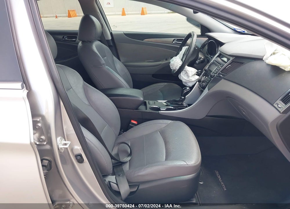 2012 HYUNDAI SONATA HYBRID VIN: KMHEC4A44CA047127