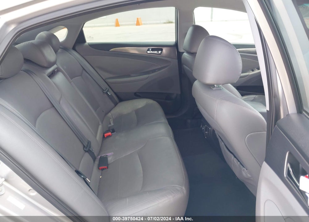 2012 HYUNDAI SONATA HYBRID VIN: KMHEC4A44CA047127