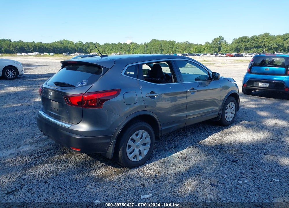 2018 NISSAN ROGUE SPORT VIN: JN1BJ1CP7JW100621