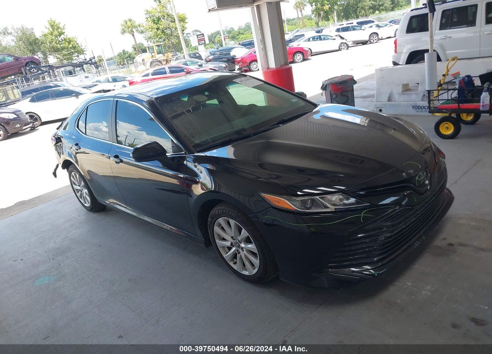 2020 TOYOTA CAMRY LE VIN: 4T1C11AK3LU909990
