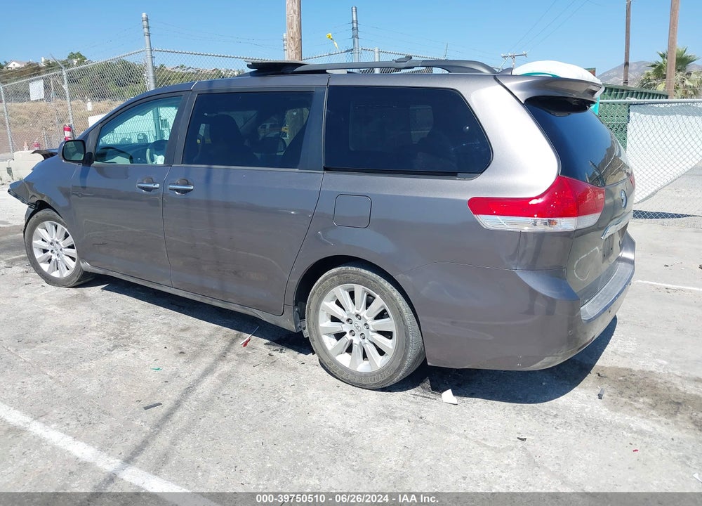 2011 TOYOTA SIENNA LIMITED V6 VIN: 5TDYK3DC9BS105588