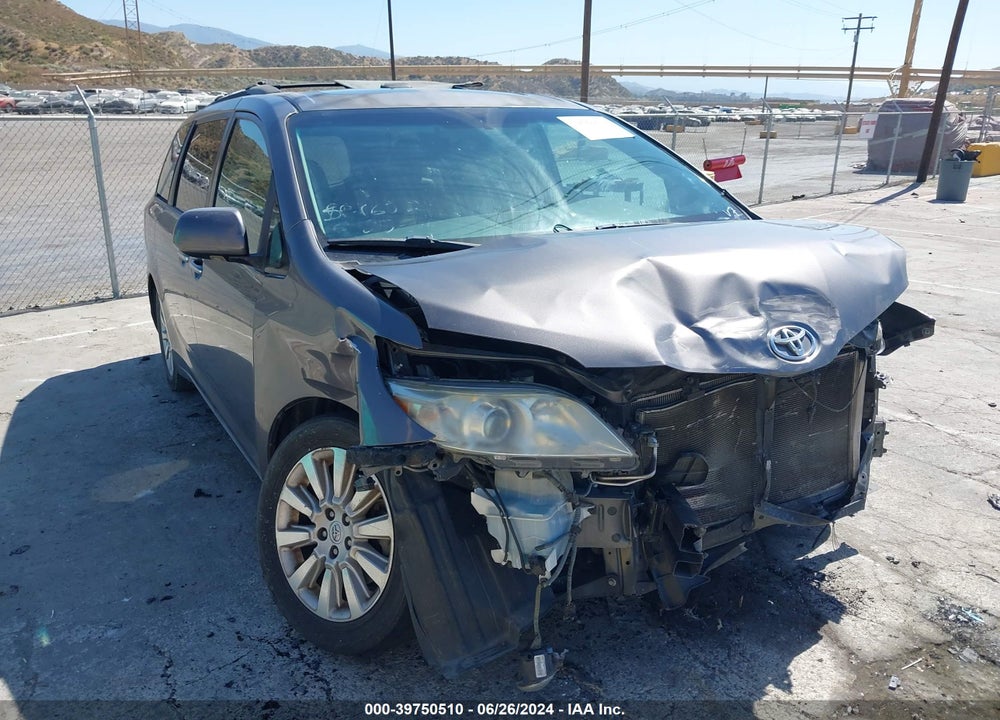 2011 TOYOTA SIENNA LIMITED V6 VIN: 5TDYK3DC9BS105588