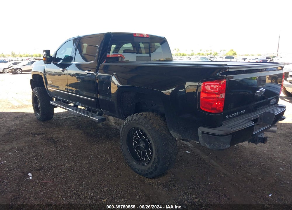 2017 CHEVROLET SILVERADO 2500HD HIGH COUNTRY VIN: 1GC1KXEY4HF228405