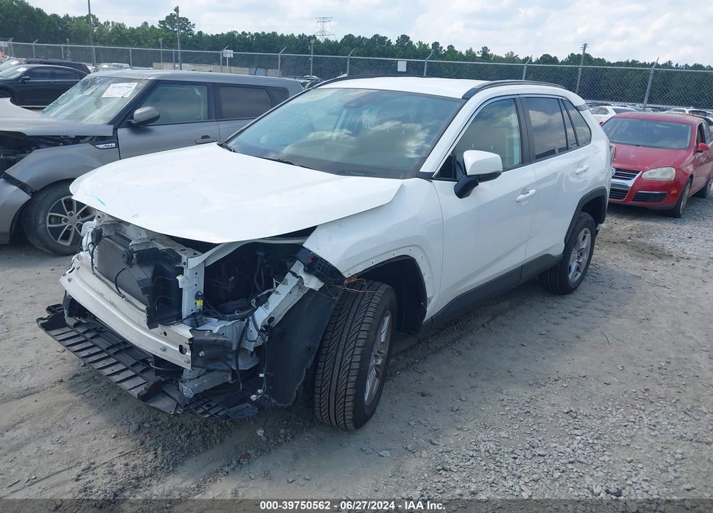 2022 TOYOTA RAV4 XLE VIN: 2T3W1RFV5NC188842
