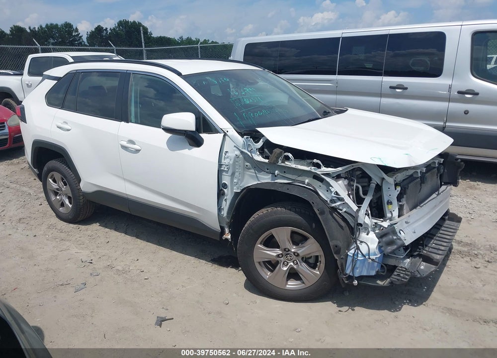 2022 TOYOTA RAV4 XLE VIN: 2T3W1RFV5NC188842