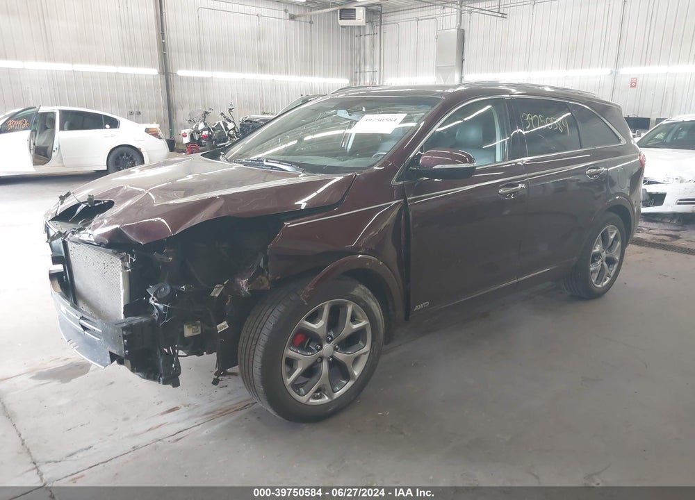 2016 KIA SORENTO 3.3L SX VIN: 5XYPKDA56GG124613