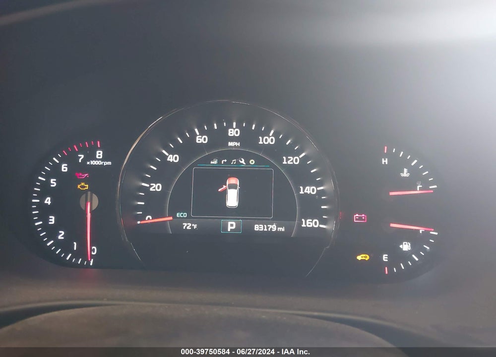 2016 KIA SORENTO 3.3L SX VIN: 5XYPKDA56GG124613
