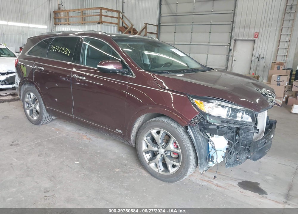 2016 KIA SORENTO 3.3L SX VIN: 5XYPKDA56GG124613