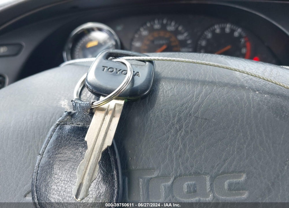 1992 TOYOTA CELICA VIN: JT2ST88P2N0021853
