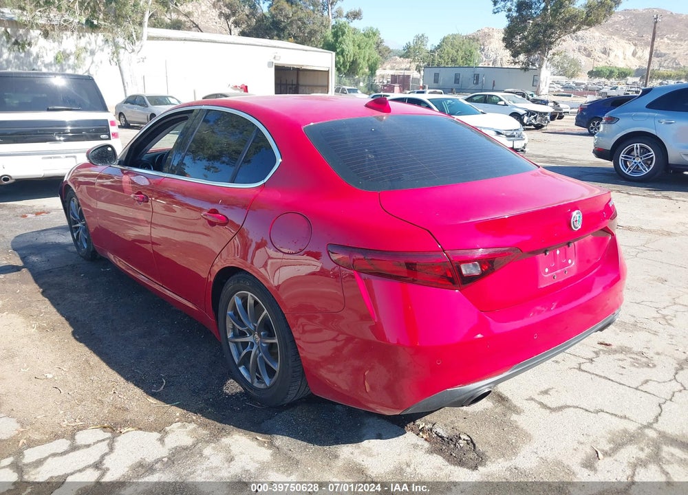 2017 ALFA ROMEO GIULIA RWD VIN: ZARFAEBN7H7546252