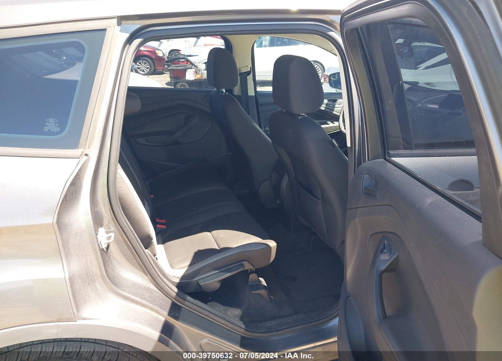 2014 FORD ESCAPE S VIN: 1FMCU0F73EUA58248