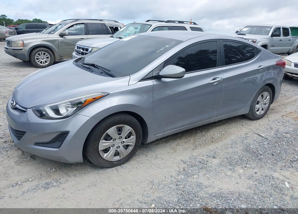 2016 HYUNDAI ELANTRA SE VIN: 5NPDH4AE4GH763521