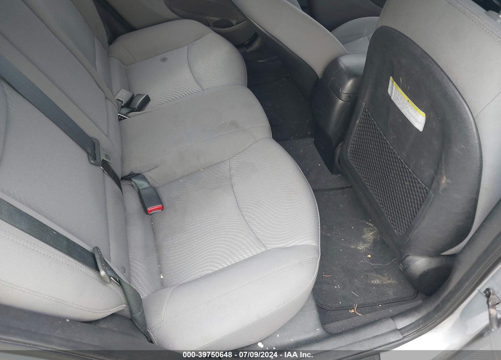 2016 HYUNDAI ELANTRA SE VIN: 5NPDH4AE4GH763521