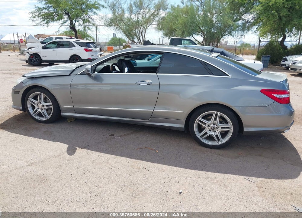 2013 MERCEDES-BENZ E 550 VIN: WDDKJ7DB6DF182242