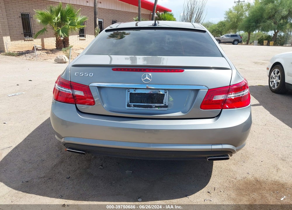 2013 MERCEDES-BENZ E 550 VIN: WDDKJ7DB6DF182242