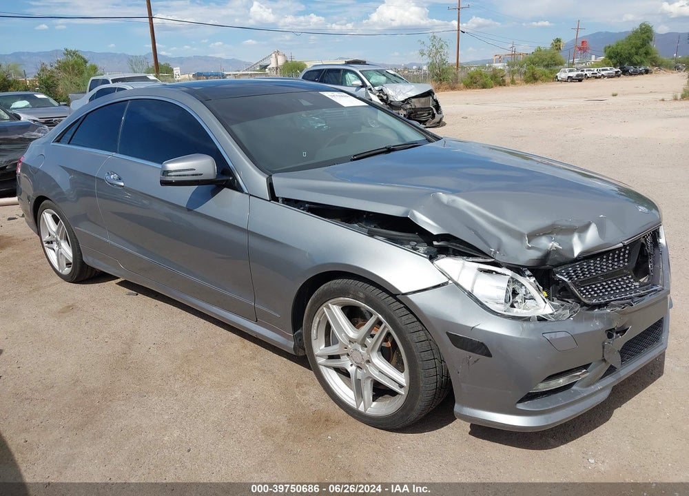 2013 MERCEDES-BENZ E 550 VIN: WDDKJ7DB6DF182242