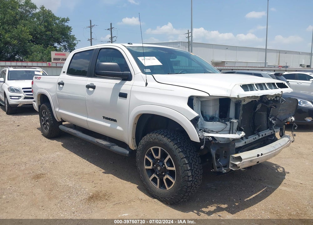 2019 TOYOTA TUNDRA SR5 5.7L V8 VIN: 5TFDY5F17KX832095