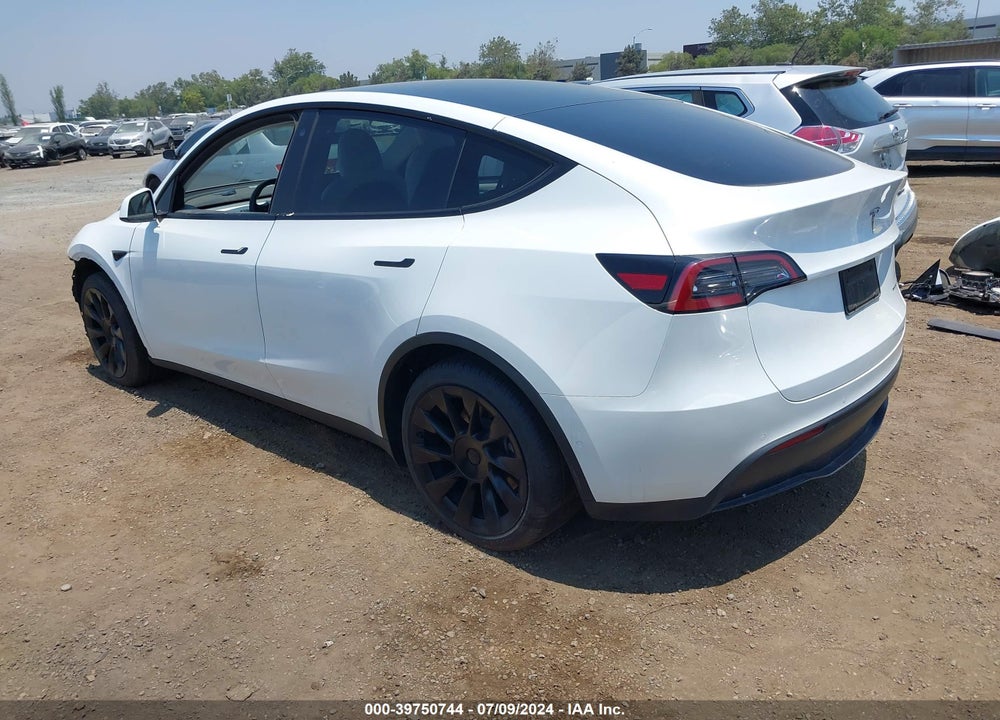 2021 TESLA MODEL Y LONG RANGE DUAL MOTOR ALL-WHEEL DRIVE VIN: 5YJYGAEE8MF300644