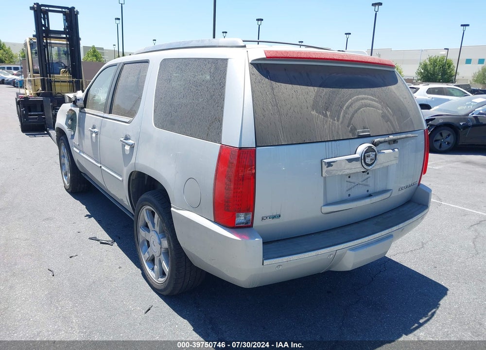 2010 CADILLAC ESCALADE PREMIUM VIN: 1GYUKCEF1AR166352