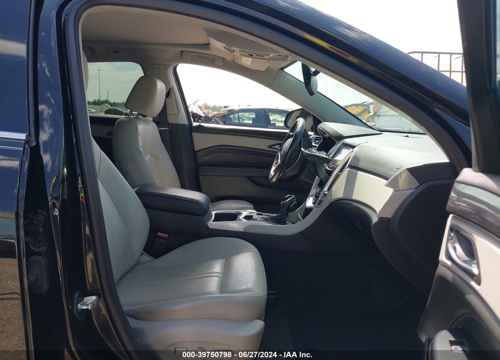 2014 CADILLAC SRX LUXURY COLLECTION VIN: 3GYFNBE37ES664848