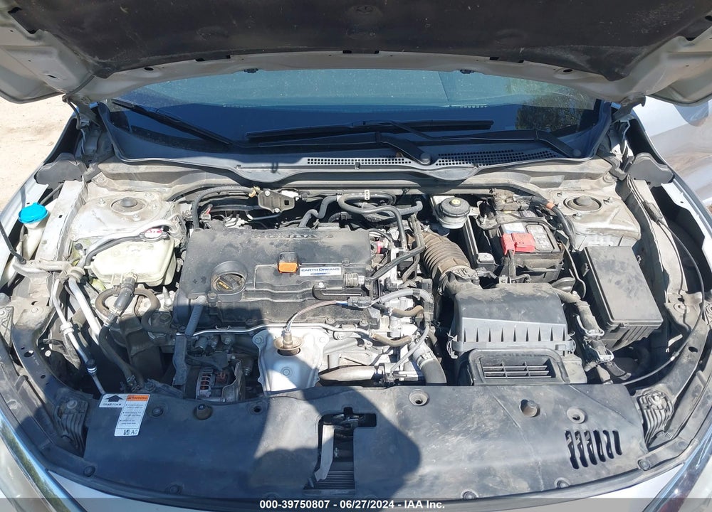 2018 HONDA CIVIC LX VIN: 2HGFC2F56JH557235