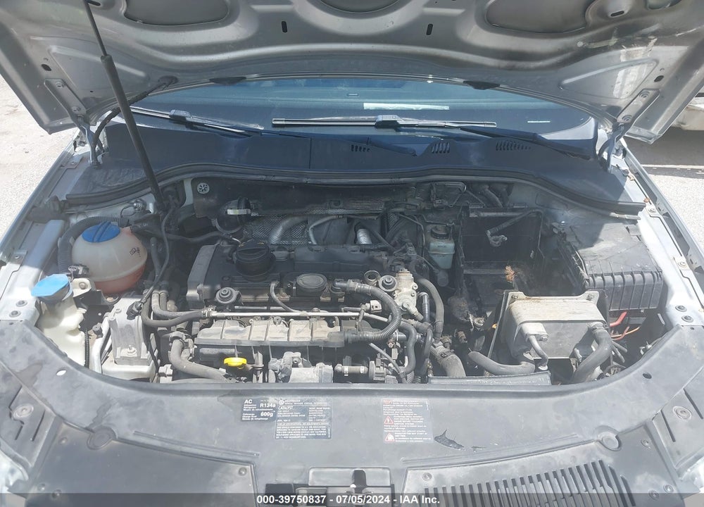2008 VOLKSWAGEN PASSAT LUX VIN: WVWEK93C38E009350