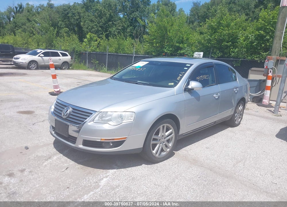 2008 VOLKSWAGEN PASSAT LUX VIN: WVWEK93C38E009350