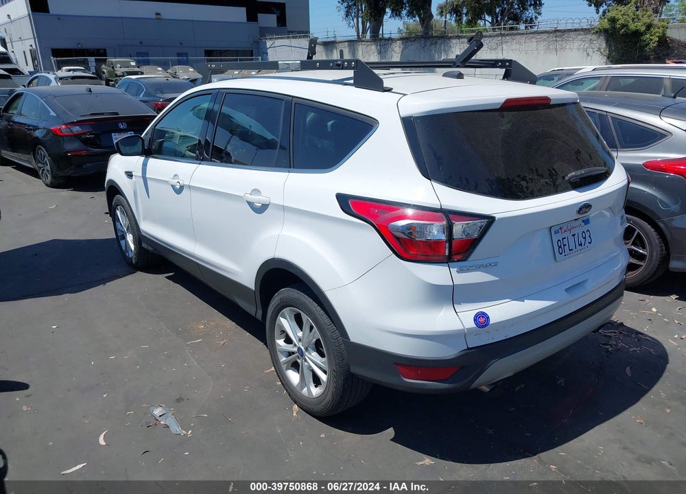 2018 FORD ESCAPE SE VIN: 1FMCU0GD0JUC50421