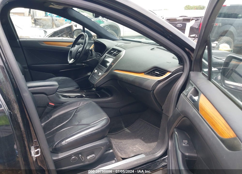 2016 LINCOLN MKC VIN: 5LMCJ3C92GUJ12543