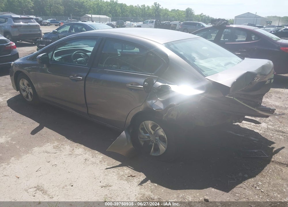 2015 HONDA CIVIC LX VIN: 19XFB2F57FE221940
