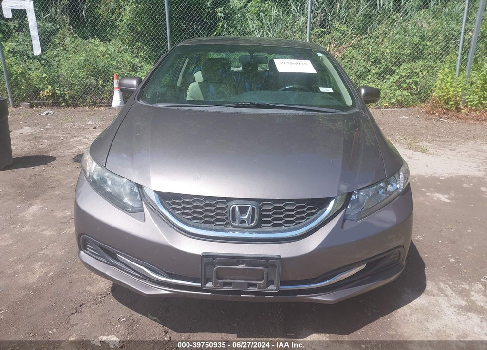 2015 HONDA CIVIC LX VIN: 19XFB2F57FE221940