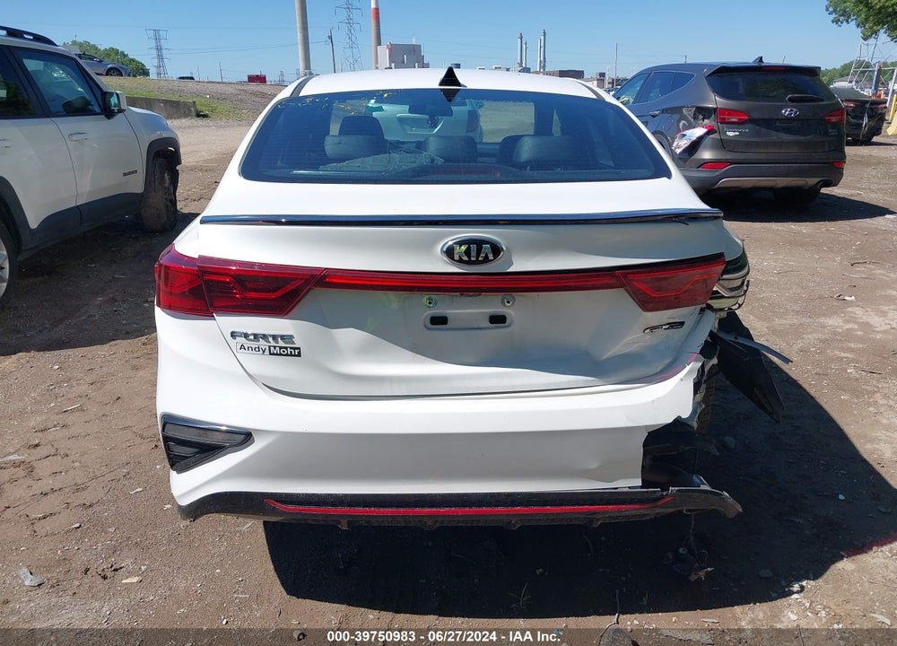 2021 KIA FORTE GT LINE VIN: 3KPF34AD7ME354654