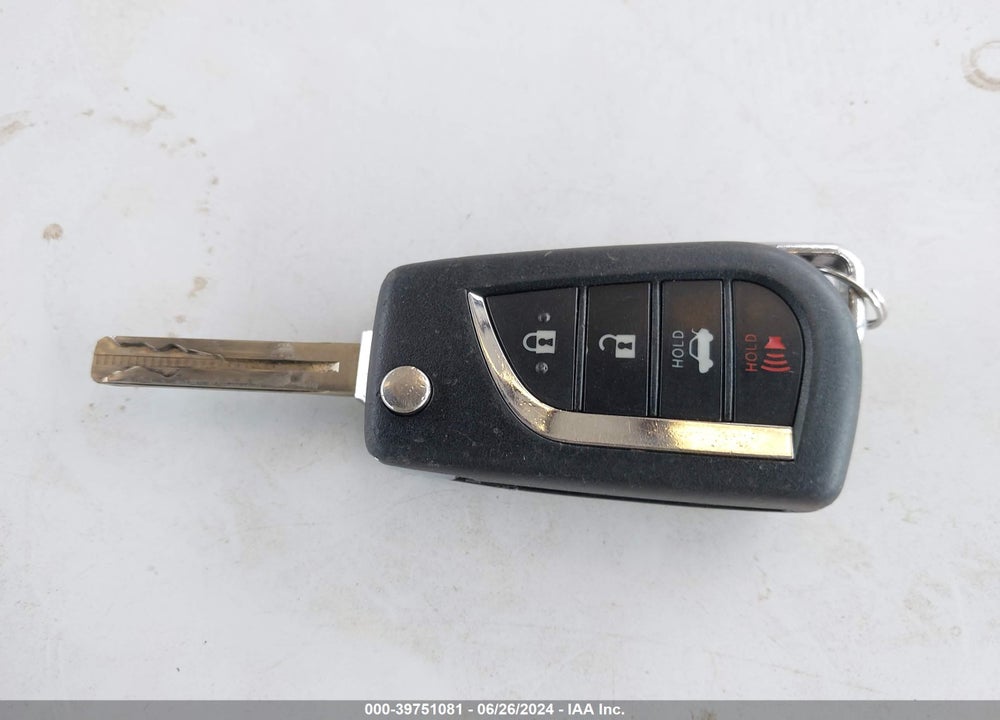 2019 TOYOTA CAMRY SE VIN: 4T1B11HK6KU735073