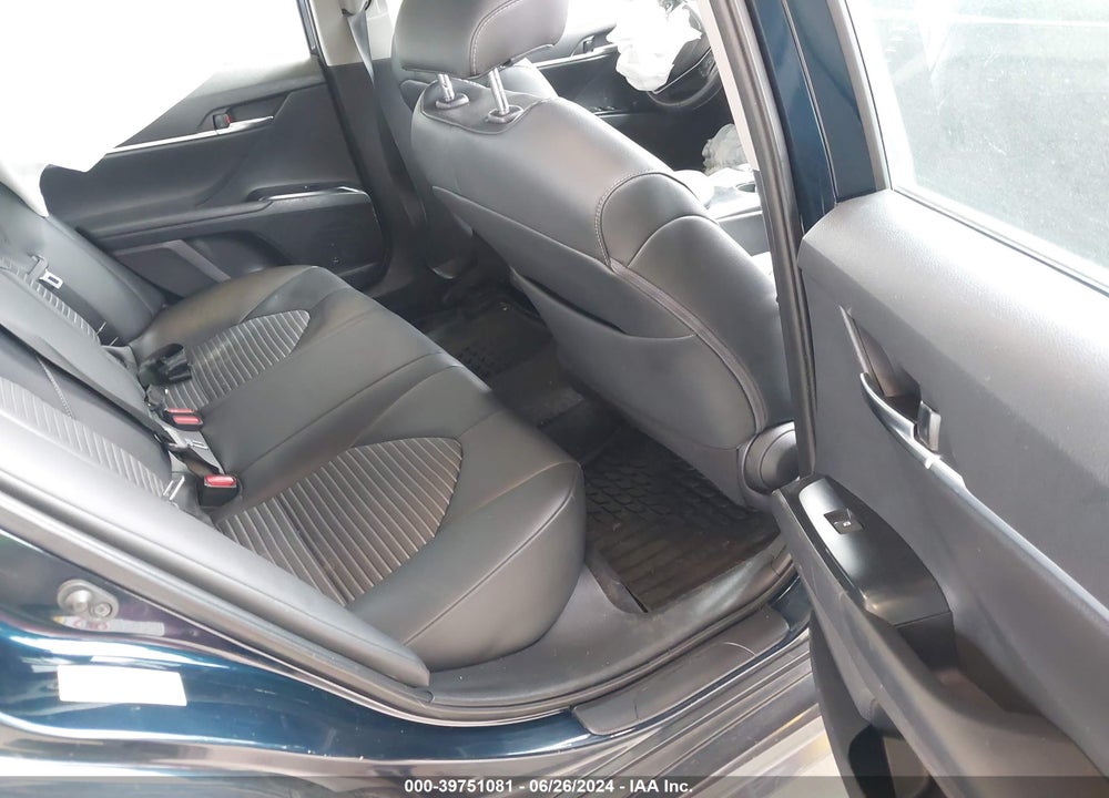 2019 TOYOTA CAMRY SE VIN: 4T1B11HK6KU735073