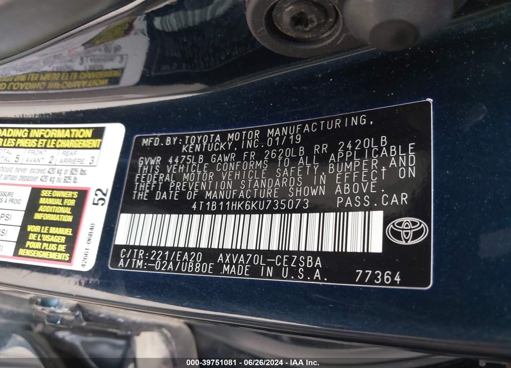 2019 TOYOTA CAMRY SE VIN: 4T1B11HK6KU735073