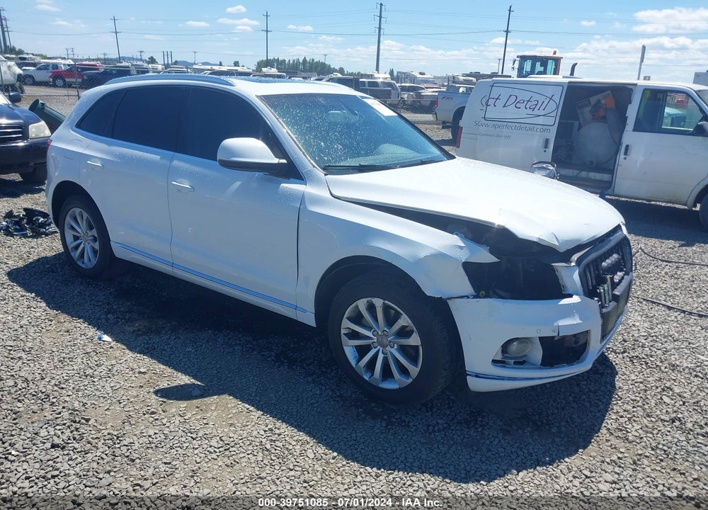 2013 AUDI Q5 2.0T PREMIUM VIN: WA1LFAFP1DA102164