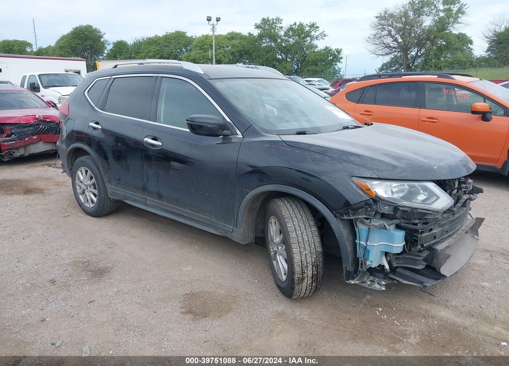 2018 NISSAN ROGUE SV VIN: KNMAT2MV6JP534626