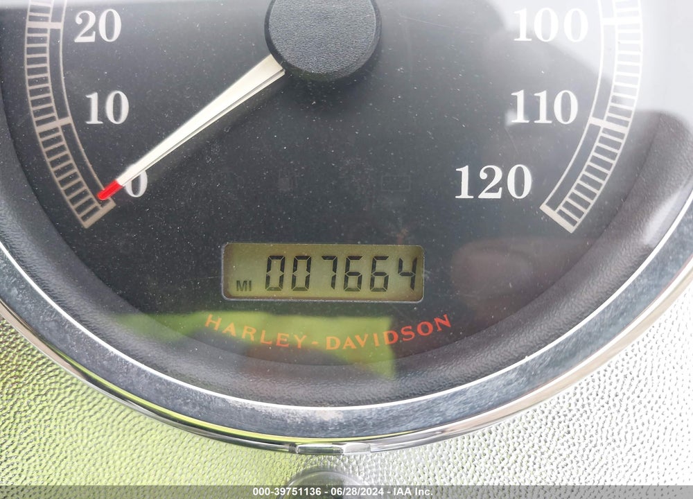 2007 HARLEY-DAVIDSON FLSTC VIN: 1HD1BW51X7Y067766