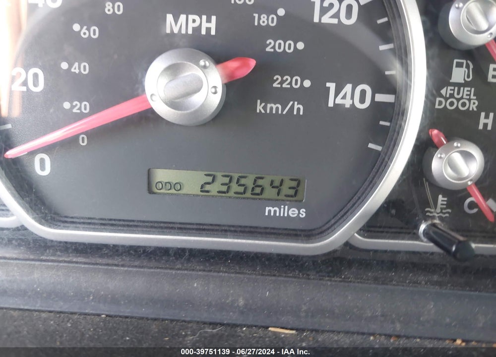 2004 MITSUBISHI GALANT VIN: 4A3AB46F94E075917