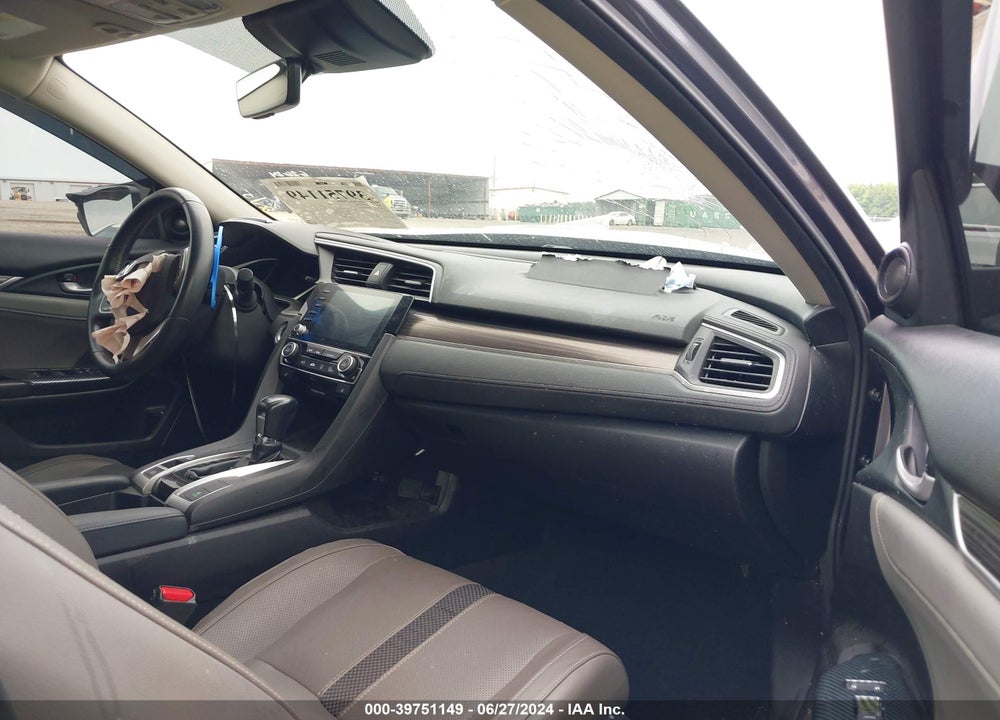 2020 HONDA CIVIC TOURING VIN: 19XFC1F98LE020151