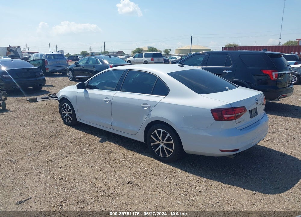 2017 VOLKSWAGEN JETTA 1.4T SE VIN: 3VWB67AJ1HM277432
