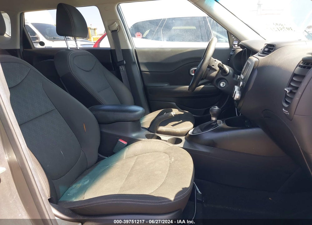 2018 KIA SOUL VIN: KNDJN2A24J7560453
